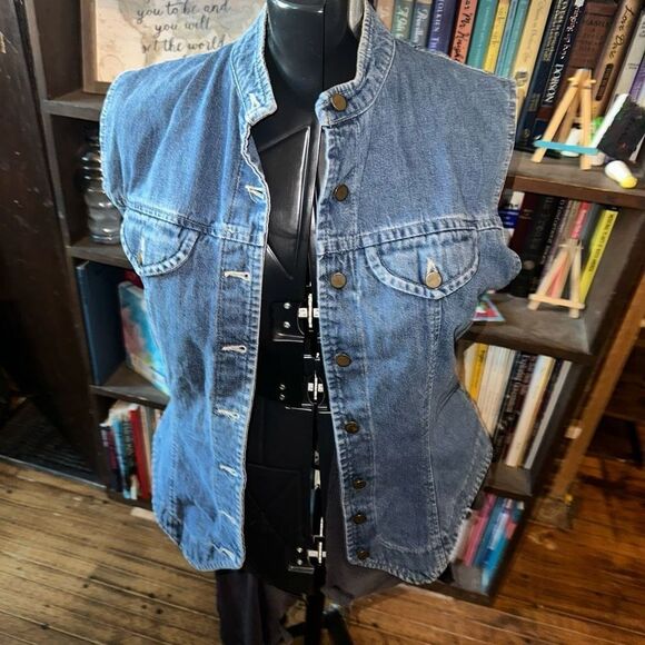 Lee | Jackets & Coats | Lee Riveted Distressed Minimalist Classicdenim ...